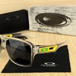 激安コピーオークリーサングラス107